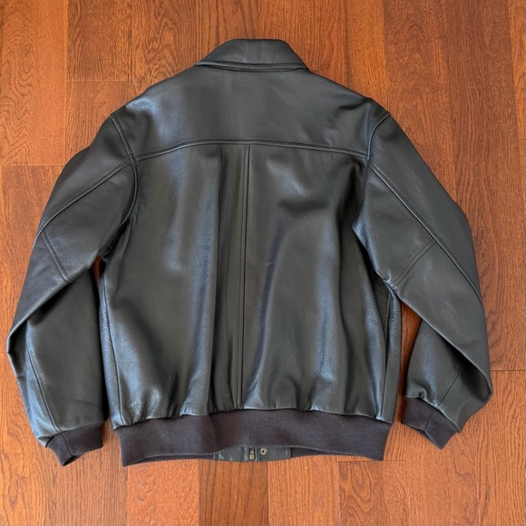 LL Bean OMF44 A-2 Bomber Flight Jacket size XL new unworn condition - Picture 2 of 5